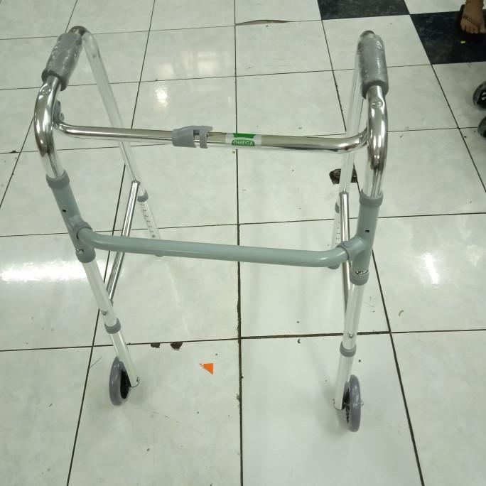 walker roda alat bantu jalan