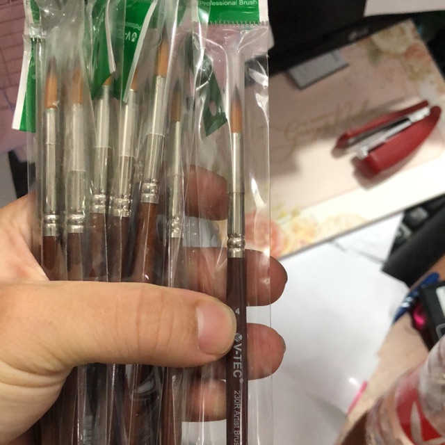 

Kuas vtec no 4 round