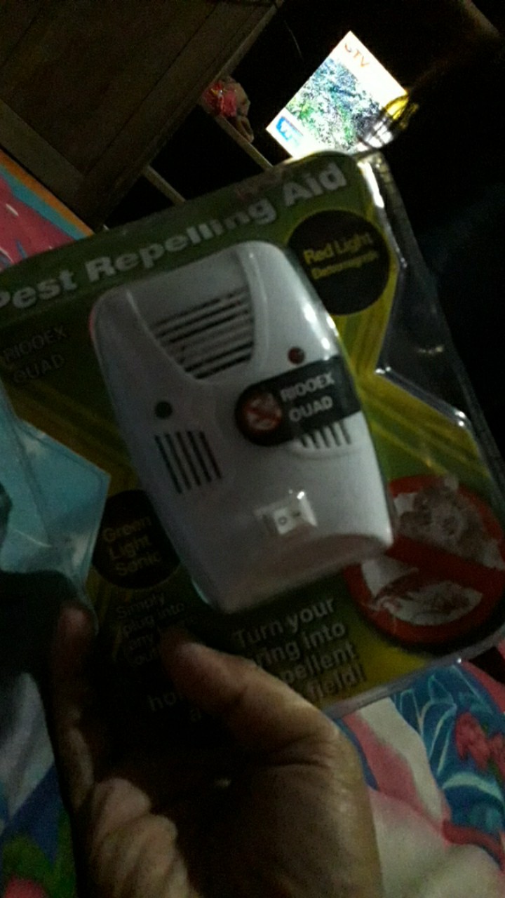 Riddex Quad Pest Repelling Aid Pengusir Tikus Kecoa Dan Serangga/pengusir Serangga Ampuh Praktis