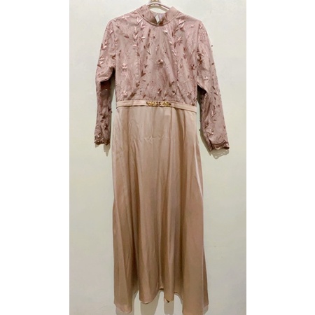 PRELOVED Dress Brokat