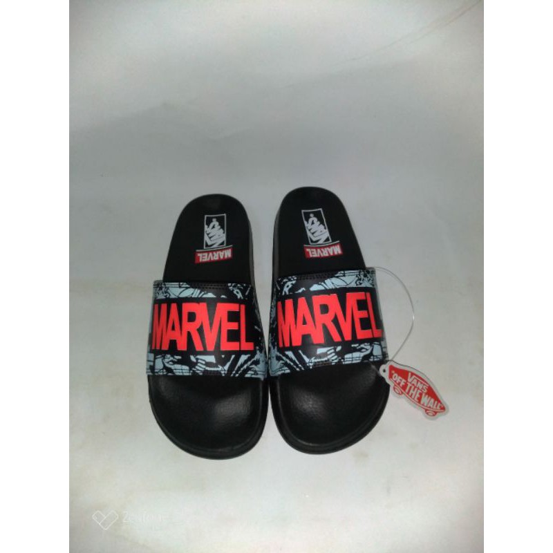 Sendal Slop Pria/Wanita Benassi Marvel Merah