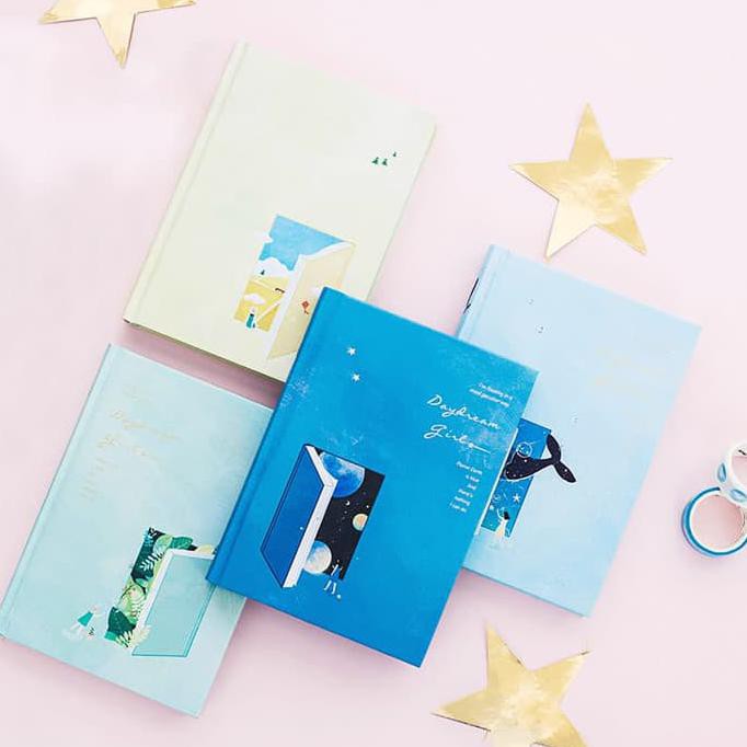 

Buku Polos Daydream Girl Hardcover Plain Notebook B6 Bagus