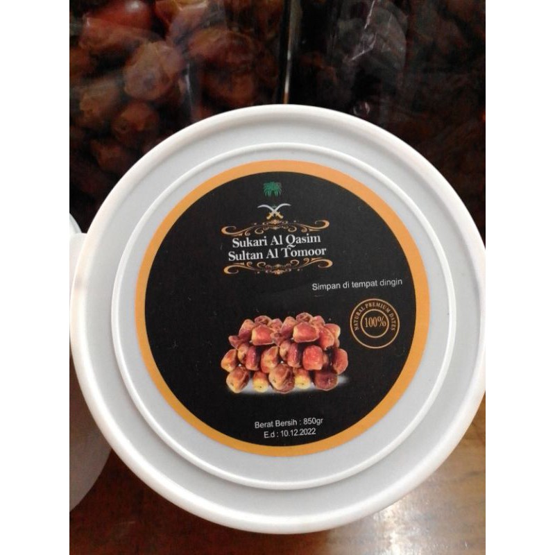 

Kurma Sukari Premium Kemasan 850gr