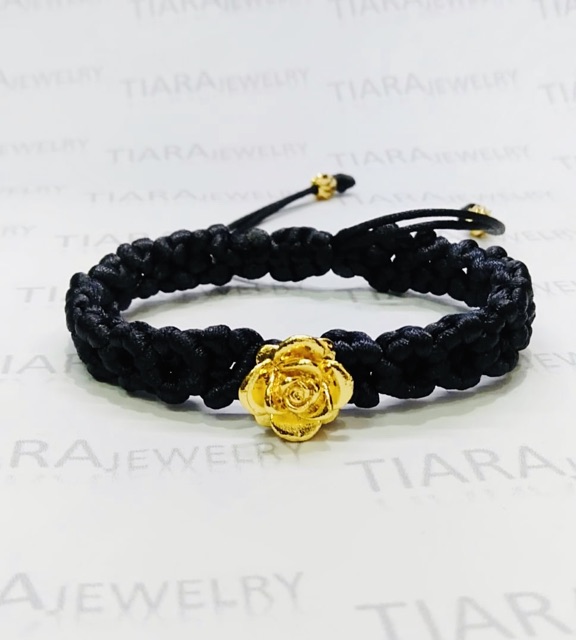 Gelang tangan wanita // gelang rajut tali // gelang charm// perhiasan // gelang