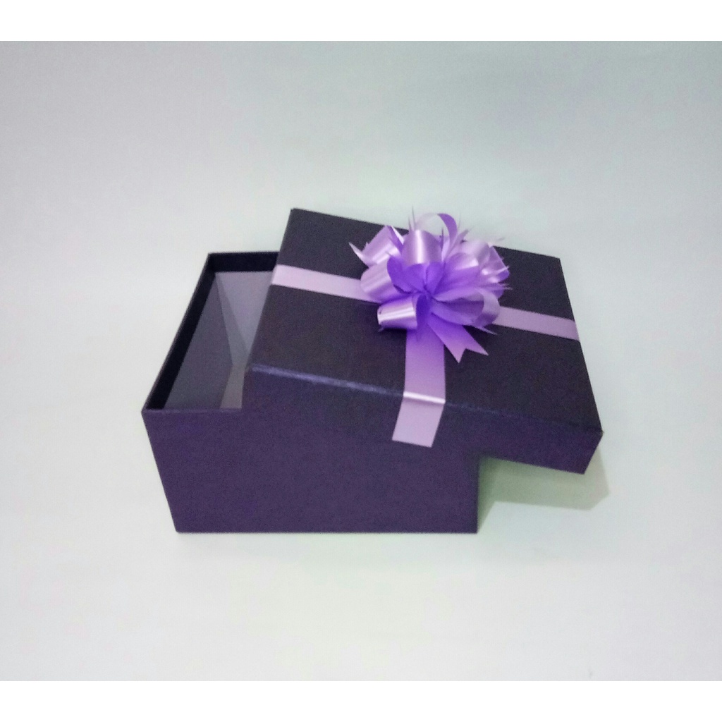 

DGS 15x15 Tinggi 8 cm Gift Box / Kotak Kado Gift Box / Hampers Exclusive / Kotak Kado / Kotak Hadiah / Kotak Souvenir