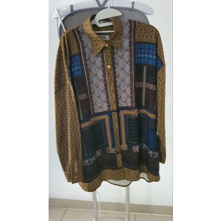 Preloved. Fyura top olive vivi zubedi