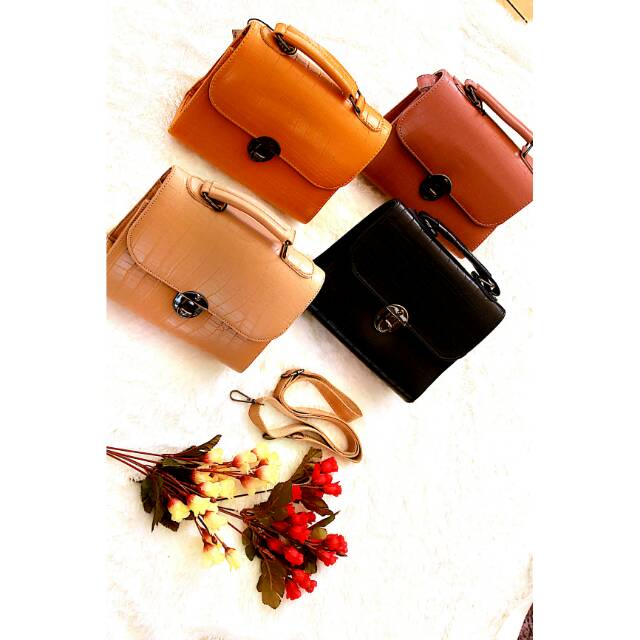 Galeri Tas Kuu-Tas B63 Kuning Kunyit