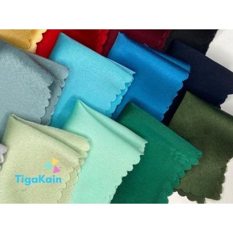 ⅎ 1 Meter Bahan Maxmara Polos Import Kain Maxmara Lux - HIJAU BOTOL ➺