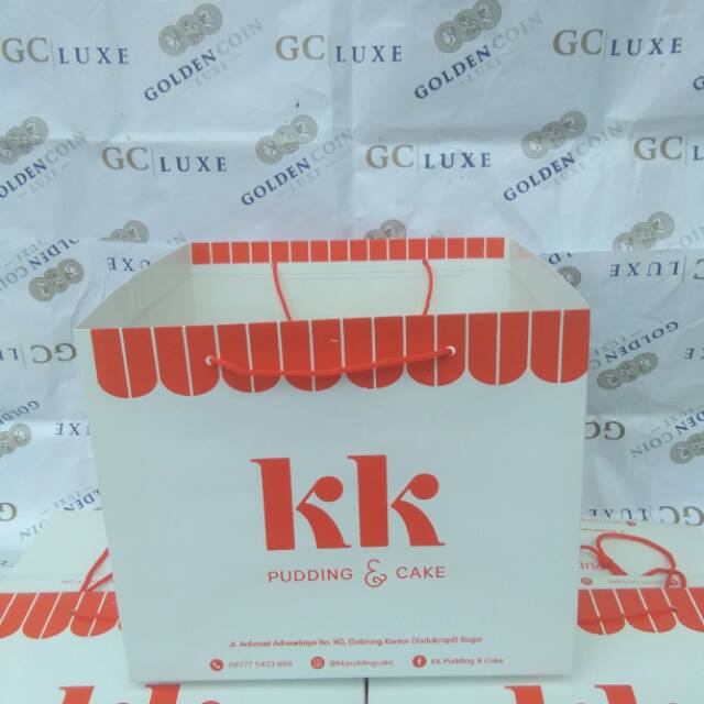 

Paperbag kotak nasi, bolu pudding & cake ukuran P28xL28xT26