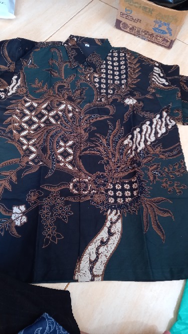 Setya Luhur Hijau Kemeja Batik Pria Lengan Panjang Full Furing Katun Halus Primisima