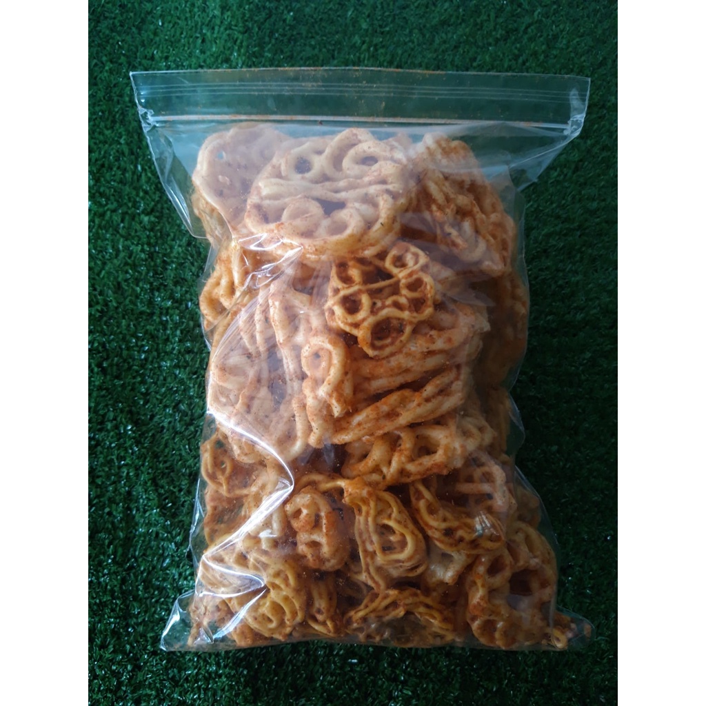 

Kerupuk ikan Pedas