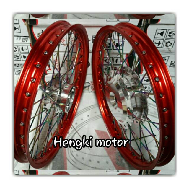 Velg vario 125 dan vario 150 ring 17 warna merah