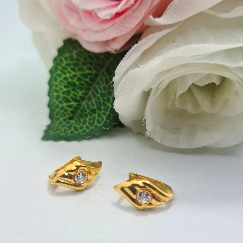 Anting Jepit Emas Muda Daun Mata Putih