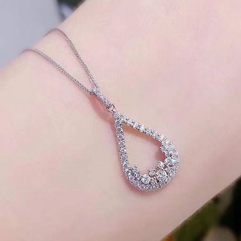 Kalung Dengan Liontin Bentuk Pir Bahan Cubic Zirconia Transparan Untuk Wanita