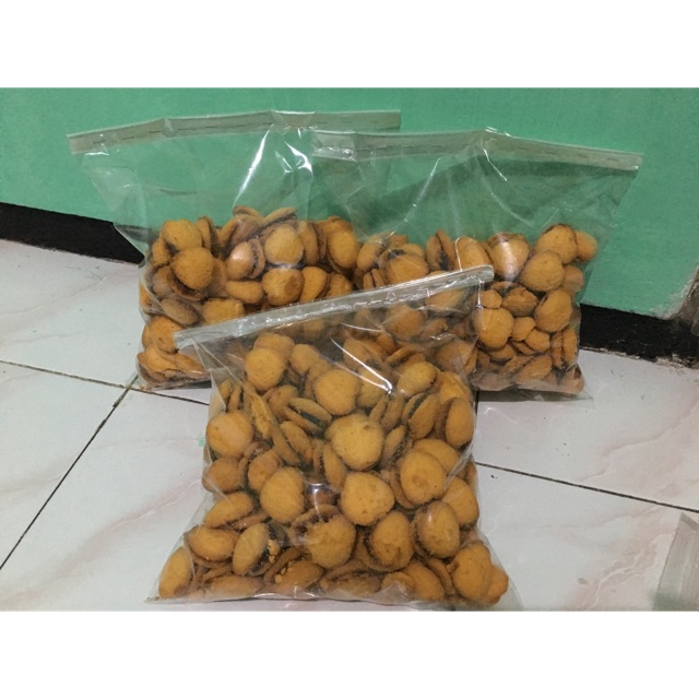 

Nastar hati