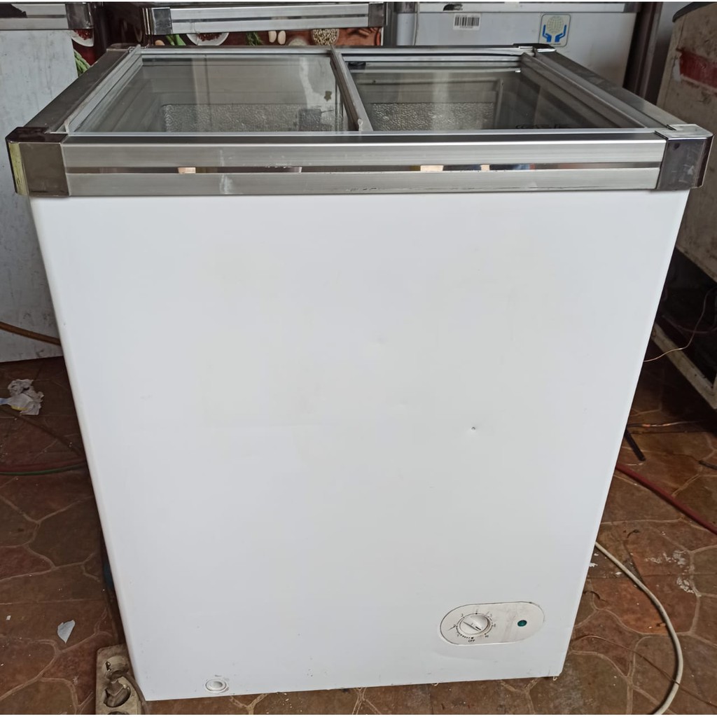 freezer sleeding glass 100 liter second