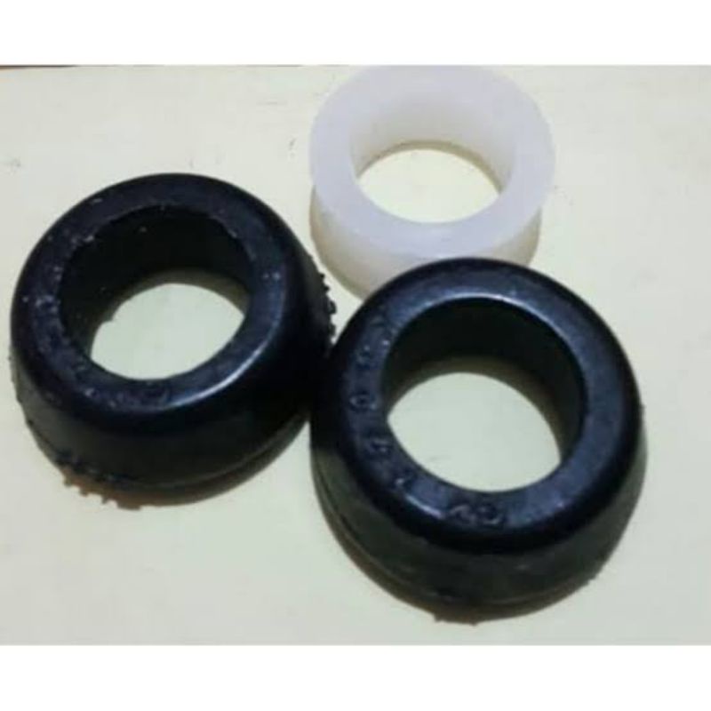 KARET STABIL / STABILIZER BELAKANG AVANZA / XENIA VELOZ BELAKANG