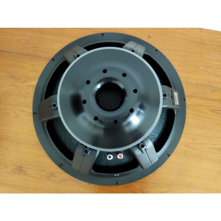 (PETI KAYU) SPEAKER ACR 18 INCH DELUXE 18700 KEKUATAN 600-1200 WATT ORI