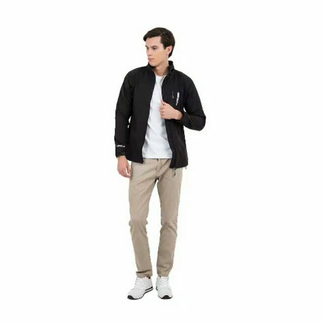 Jaket softshell cozmeed yumbila hitam