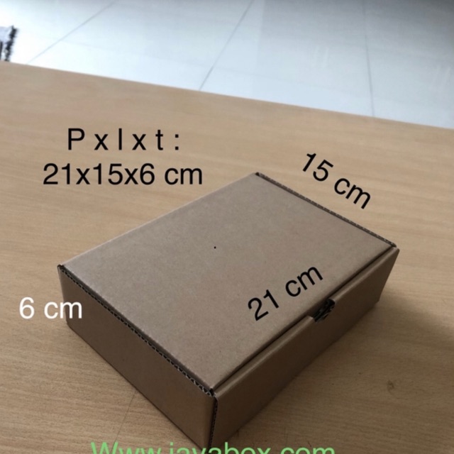 

Kardus / box pizza / aksesoris 21x15x6 cm