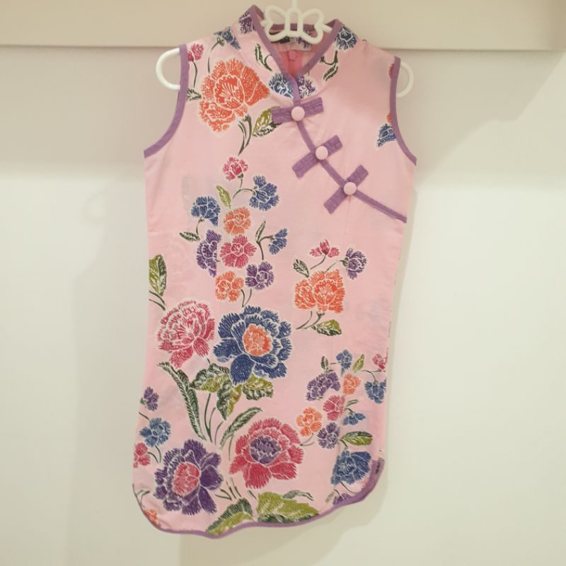 dress batik cheongsam motif bunga pink