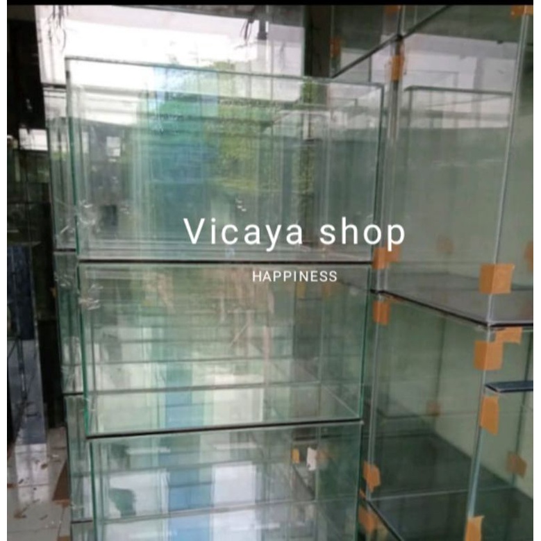 Aquarium kaca Ukuran 70x40x40