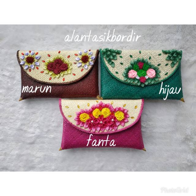 Clutch Dompet Kondangan Anyaman uk L Pandan Bunga tempel/ dompet wanita murah R.27