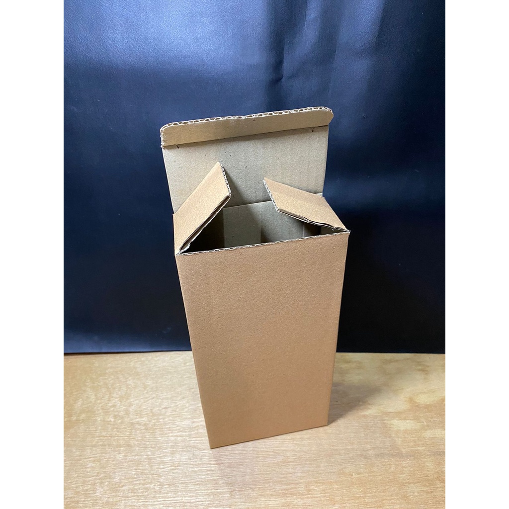 

Kardus box kecil karton dus packing BARU size 11x5x21 cm luar dalam POLOS DIE CUT