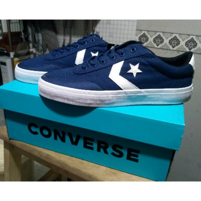Converse courtlandt navy