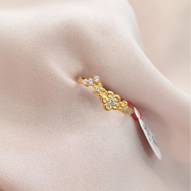 [NEW] [LIMITED STOCK] Cincin emas asli model bunga permata, perhiasan, emas asli, cincin kawin