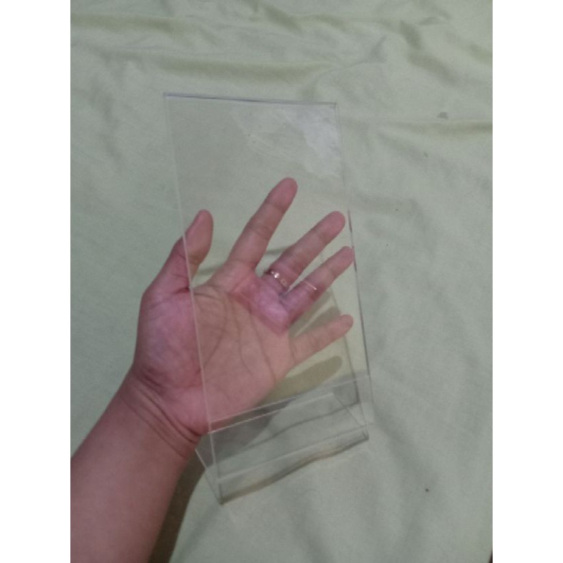 

STAND AKRILIK/TEN CARD 11x21cm