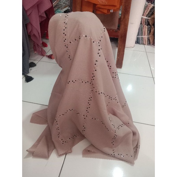 Hijab Segi Empat Pesta / Sinar Payet / Swarowski Lasercut (Payet Part 2)