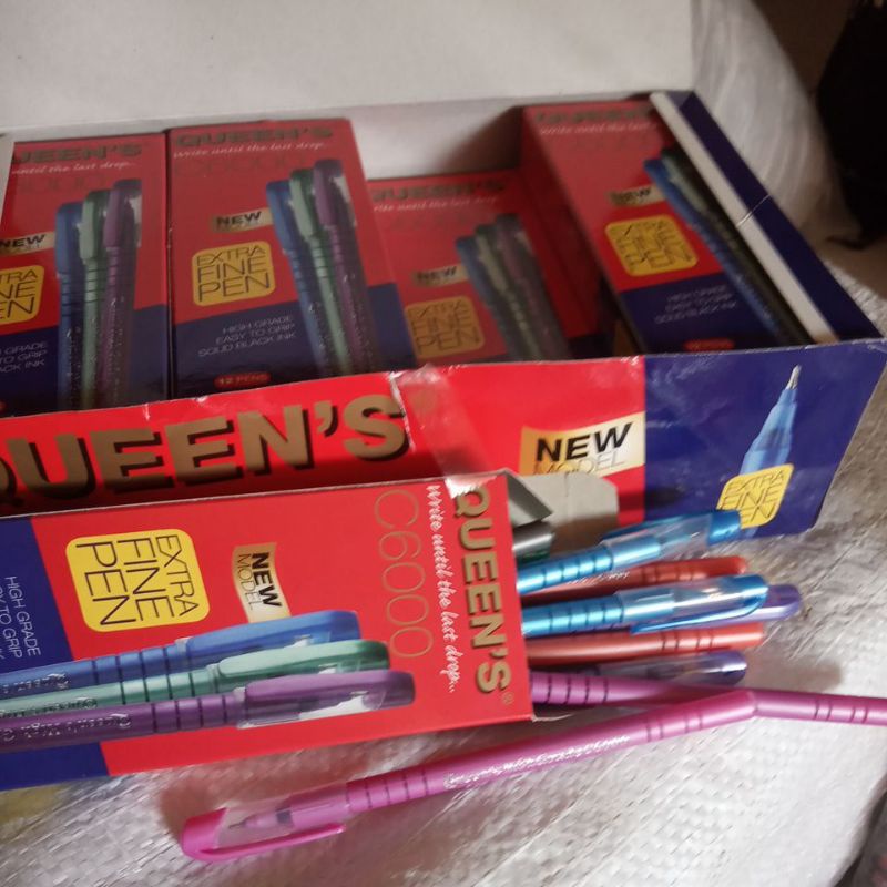

1pack 12pcs bolpoin murah Faster Queen's C6000