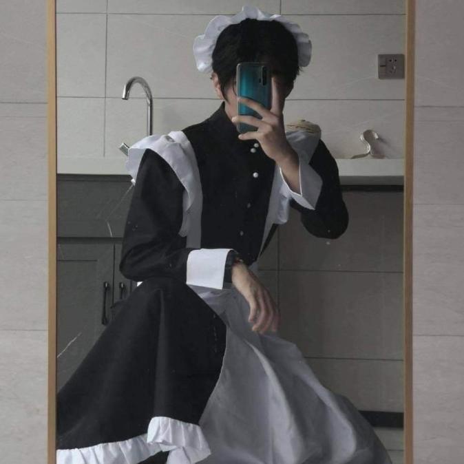 maid costume