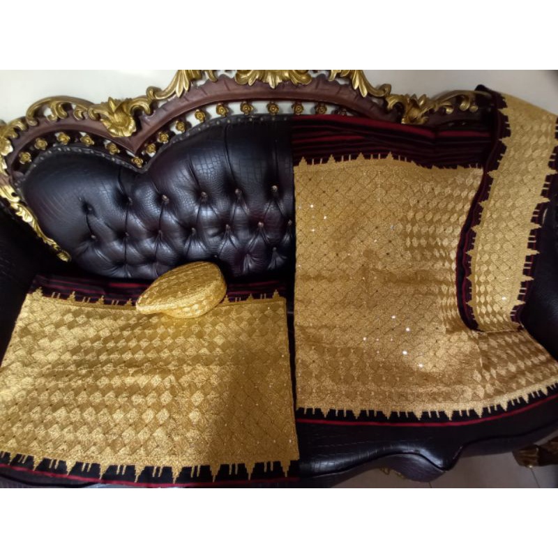 Tapis Ujung sarat mata kibau