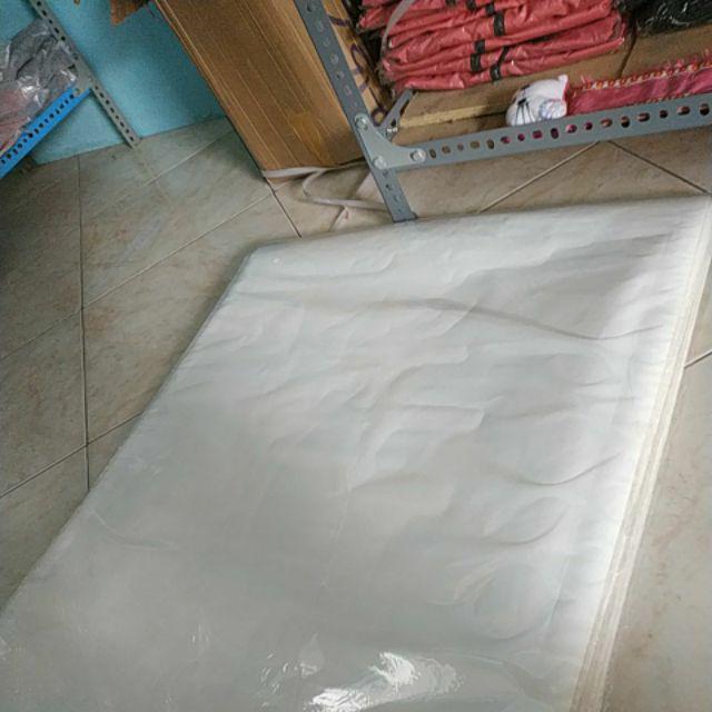 [cod Jatim] Stiker Dinding 68 Flower Purple