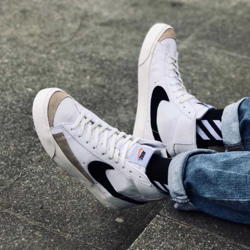 NIKE BLAZER MID 77 VINTAGE