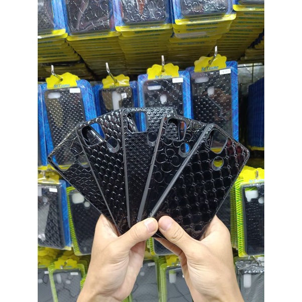 Softcase Black monly for SAMSUNG OPPO VIVO REALME XIAOMI TYPE CEK DESKRIPSI BARANG IMPORT DESIGN TERBARU BERTEKSTUR LEMBUT DAN DIJAMIN KUALITAS BAGUS