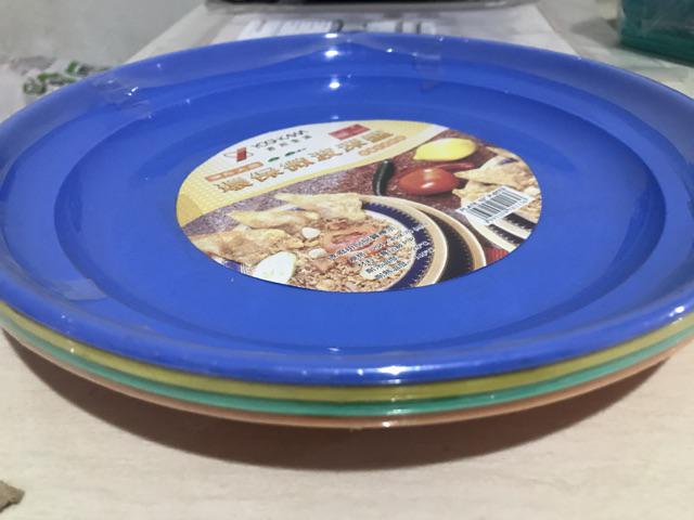 Yoshikawa Piring Plastik 24x17x4 Cm Set Isi 4 P0114 Warna Random