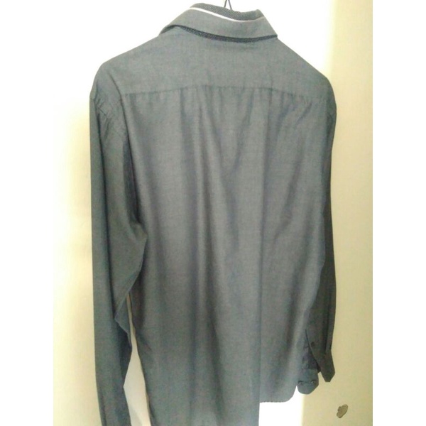 Preloved Kemeja Pria Lengan Panjang Aaron Gale