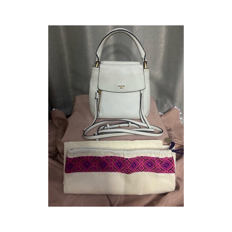 Tory Burch Halfmoon