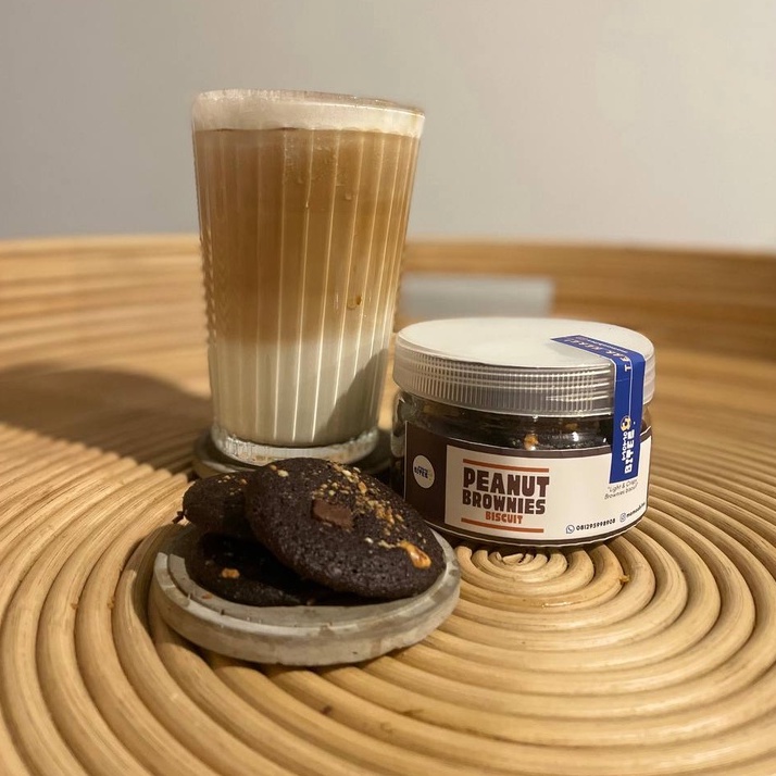 

(MOMOOBITES) Peanut Brownies cookies- kue kering rasa Brownies kacang- kue lebaran (300ml)