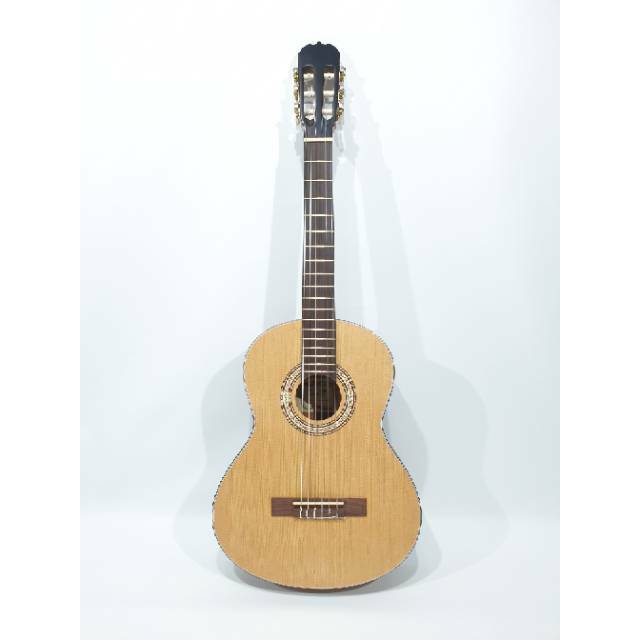 Gitar Classic Merk Cowboy Original Tipe CG-100 3/4 NA Naturaldoff Klasik Senar Nylon Jakarta Murah