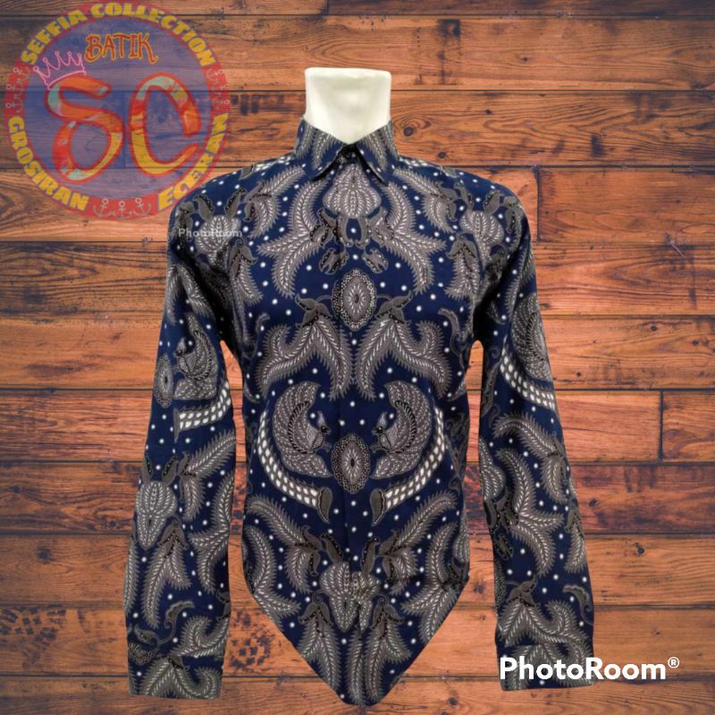 batik lengan panjang cocok buat anak muda orang tua