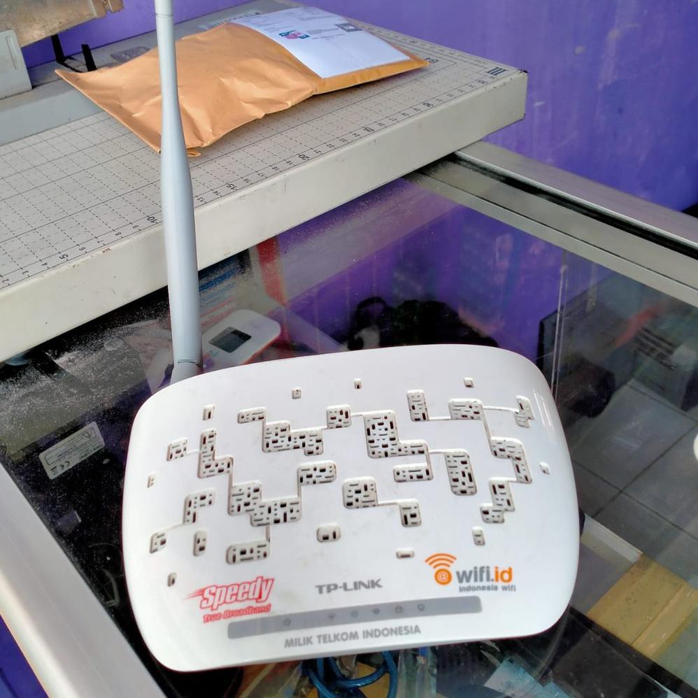 {LC.23Mr21ᴮ} Modem ADSL eks speedy TP Link TD-W8151N TD-8951ND