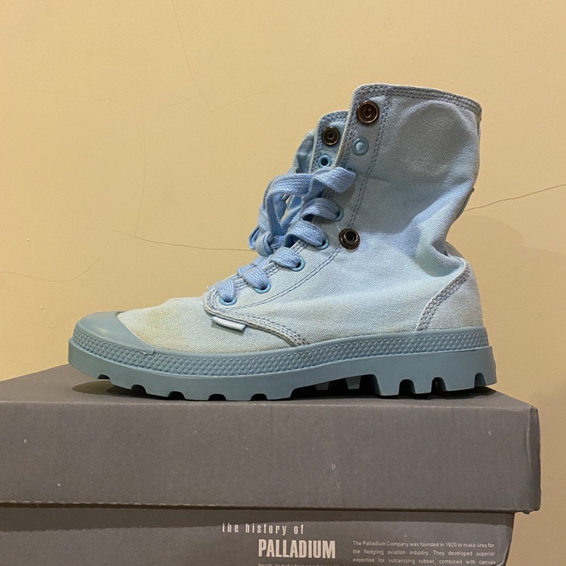 [PRELOVED] PALLADIUM PAMPA CUFF ORIGINAL Sky Blue size 37 unisex boots