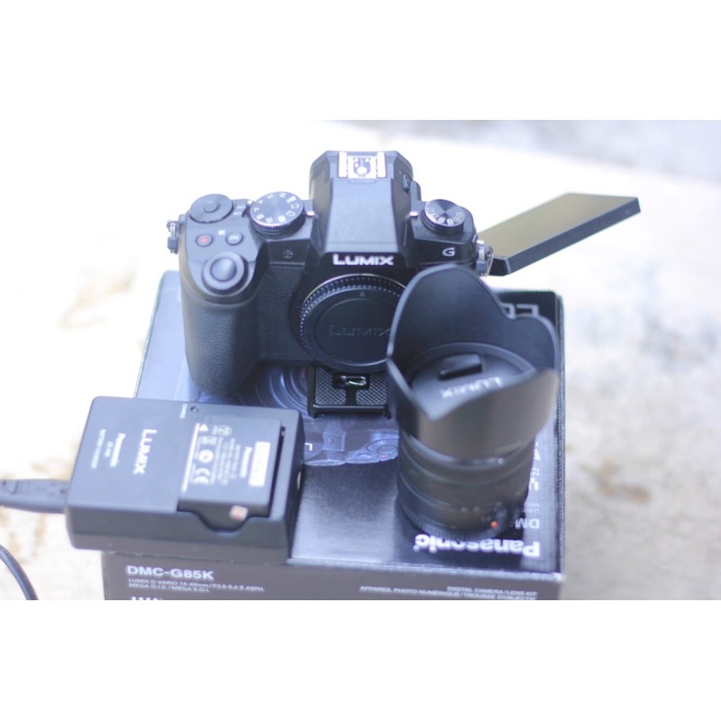 lumix g85k