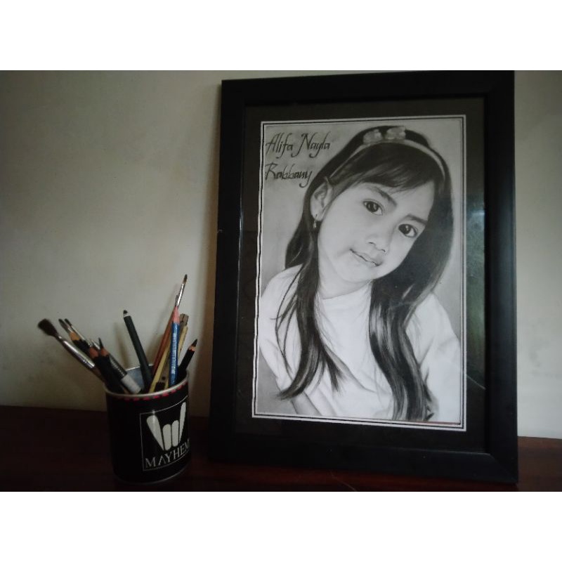 lukisan pensil sketsa wajah ukuran a3 tanpa pigura