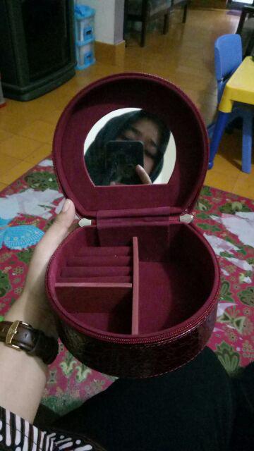 Kotak Emas Tempat Perhiasan & Aksesoris - Traveller Jewelry Box Maroon Croco
