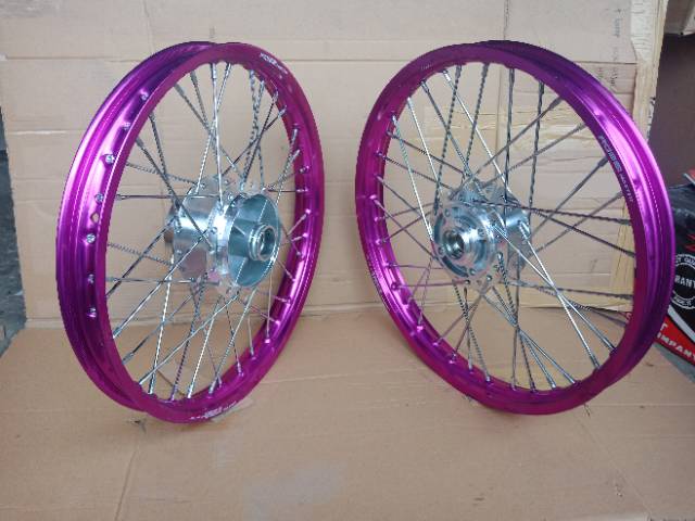 Paketan Velg Jupiter Mx Vega R Vega ZR Vixion old new Mx king Jupiter z1 F1ZR Rx king Velg Rossi